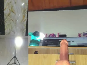 aisha_funny live stage