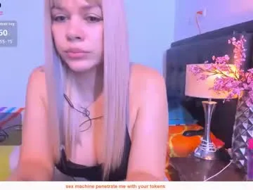 daniela_beauty live stage