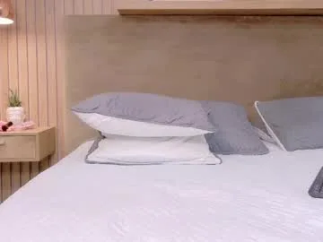 kitty_model live stage