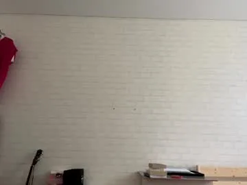 michellfallert live stage