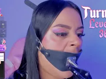 sofiaqueen__ live stage