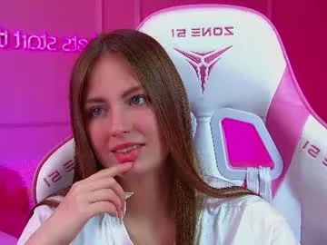 sofiasarvain live stage
